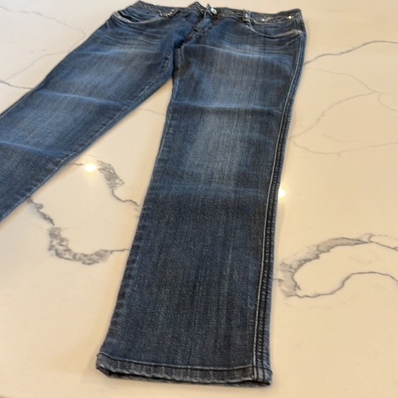 LA Idol Jeans - Picture 2 of 6